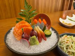 -俊屋料理·烧鸟·寿司·日泰融合菜(星际云汇店)