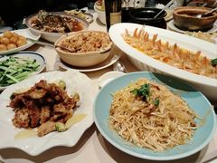 -八府香鸭·啫啫煲(华山路店)