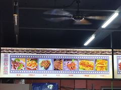 -胡记烧烤(黄山新村总店)