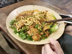 -方铲铲·成都板凳面(滨江银泰店)