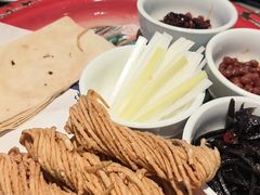 -百味地锅鸡(二店·财校分店)