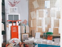 -荒岛书店(黄县路店)
