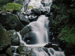-藏龙百瀑风景区