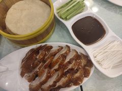 -六和聚传统烤鸭.天津菜(和平店)