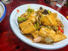 -芦茨金富饭庄·25年老字号·专做稻草鸡