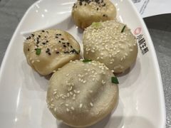 -小杨生煎(白玉兰广场店)