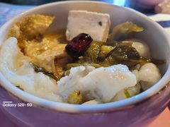 老坛子酸菜鱼-桂二老坛酸菜鱼(三街两巷店)