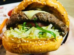 -The Habit Burger Grill 哈比特汉堡(复兴soho店)