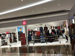 -优衣库(广州天河领展广场店)