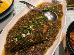 臊子胭脂鱼-锦庐道地川菜(来福士店)