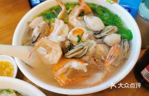 Fresh Shrimp and Oyster Rice Noodle