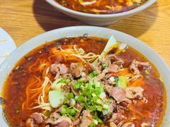 泡椒鸡杂小面-丁丁猫重庆小面(徐州路店)