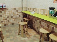 用餐区-味然香(海珠中店)