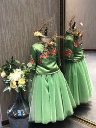 -拉瑞娜LaReine婚纱礼服高级定制
