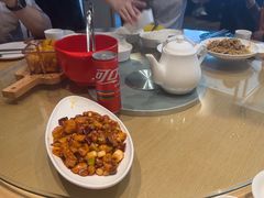 -渝信川菜 · 川味家常菜(财富购物中心店)