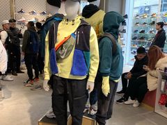 -NIKE KICKS LOUNGE体验店(北京新中关店)