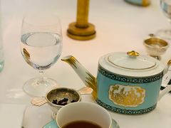 -The Diamond Jubilee Tea Salon at Fortnum & Mason