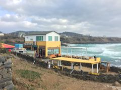 -Cafe Aewol Monsant
