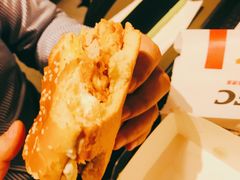 -肯德基(成山路地铁站店)