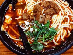 招牌极品牛肉粉-鑫花溪牛肉米粉(凤凰街创始总店)
