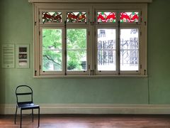 -Nathalie Djurberg与Hans Berg“牛皮纸包裹的月亮”-Prada荣宅当季展览