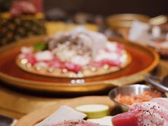 -蚂蚁洞·烤肉大营地(上海静安大悦城店)