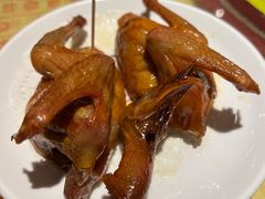 驰名石岐乳鸽-石岐佬中山菜馆(张溪店)