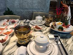 -雍和会海鲜姿造自助(湖东路店)