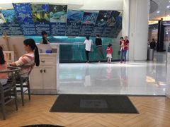 -鸿通城购物中心