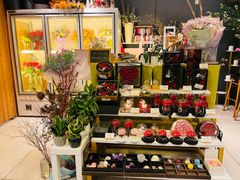 零售区-花间茶(华侨城创意园店)
