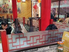 -羊家胡同·龙虾烧烤火锅(龙汇路店)