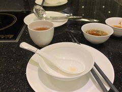 -一哥澳门豆捞 · 十七年经典澳门火锅(四季天地店)