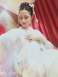 -汉仪华裳汉服馆(打浦桥店)