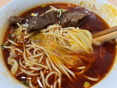 腱子牛肉面-易毛特色牛肉面(解放碑步行街店)