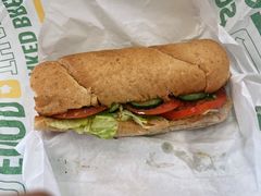 鲜虾牛油果泥三明治-赛百味SUBWAY(东方明珠店)