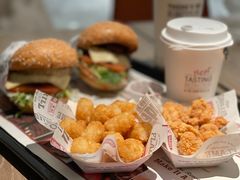 -The Habit Burger Grill 哈比特汉堡(复兴soho店)