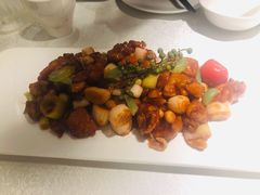 特色宫保鸡丁-羲和雅苑•北京烤鸭(吴中路万象城店)