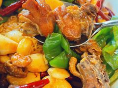 大理永平黄焖鸡配油煎面-泓0871臻选云南菜·味庄