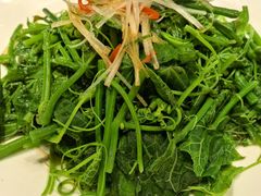 -皇城根·鲁菜济南菜·吊炉烤鸭·炒鸡鱼头(济南旗舰店)
