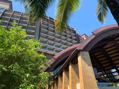 -三亚湾海居铂尔曼度假酒店