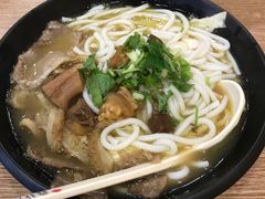-鑫花溪牛肉米粉(文星广场店)