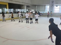 -冠军冰场CHAMPION RINK(百联又一城店)