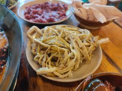 -岗上渣渣老火锅(两路口店)