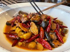 姜辣娃娃渔-印象鲵宴·张家界地标美食名片(溪布街店)