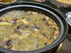 -野菌皇海景野生菌火锅(滨海大道店)