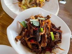 -隔壁老王·家常云南菜(花巷店)