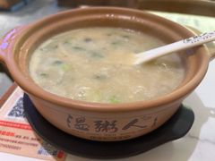 金牌皮蛋瘦肉粥-温粥人(春晖路店)