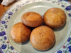 红糖锅盔-炉小二铜锅牛蛙•川湘菜(三里屯店)