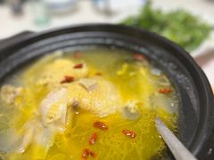 本鸡煲半只-古韵餐厅(湖畔大学店)