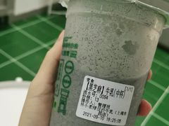 -林小柔绿豆沙牛乳(陆家嘴店)